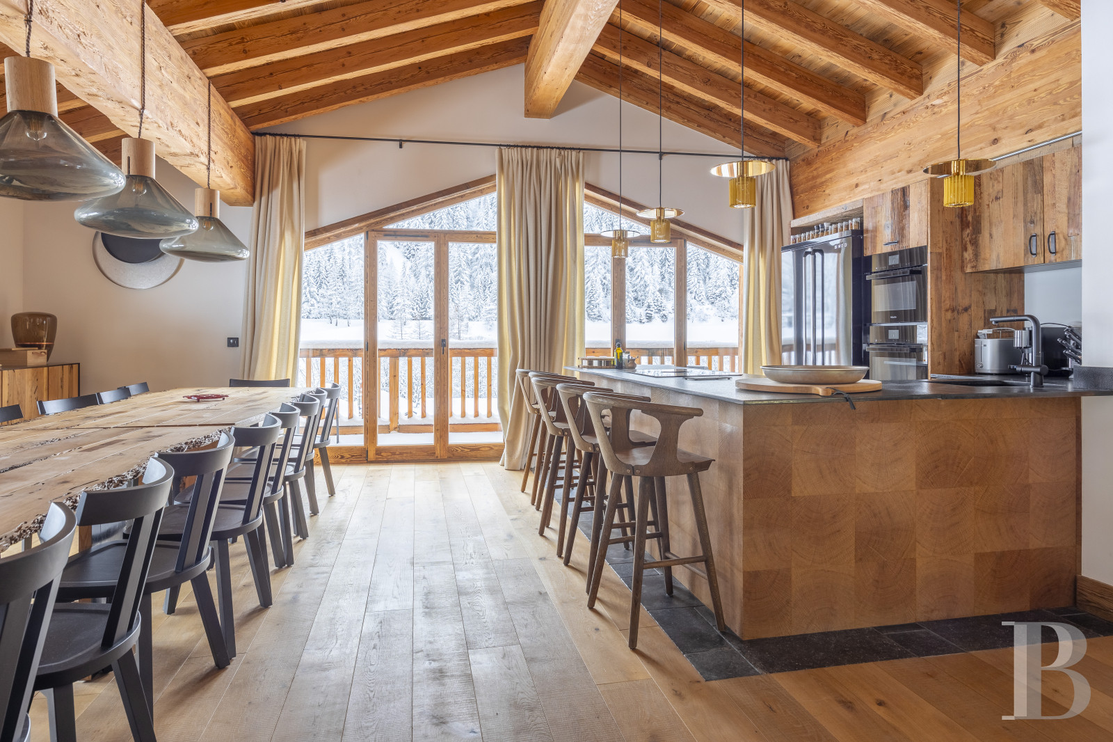A former village house completely renovated to create a luxurious chalet in Tignes-les-Brévières in Savoie - photo  n°5